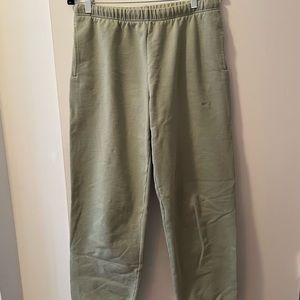 Aritzia TNA Extra Fleece Sweatpants